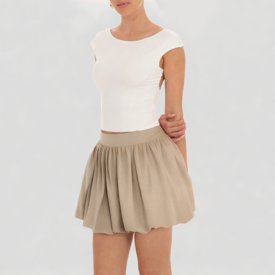 Solid Color Pleated Short Skirt