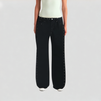 Women's Rivet Decorated Jeans