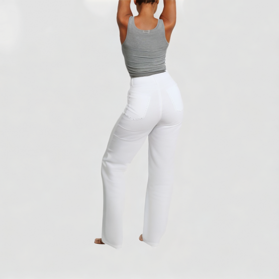 Riveted Mid Rise Straight Jeans