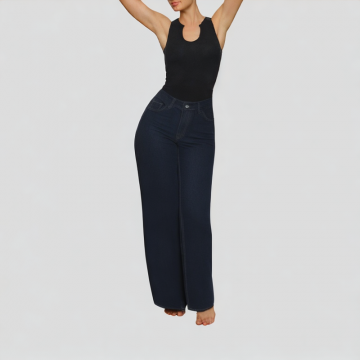 Solid Color Versatile Loose Jeans
