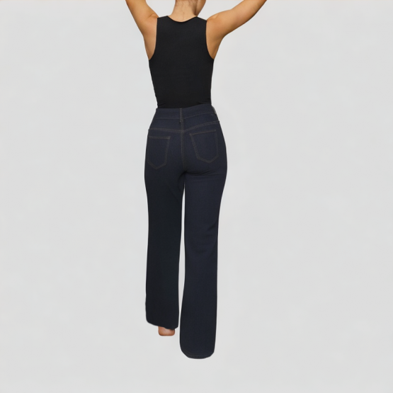 Solid Color Versatile Loose Jeans